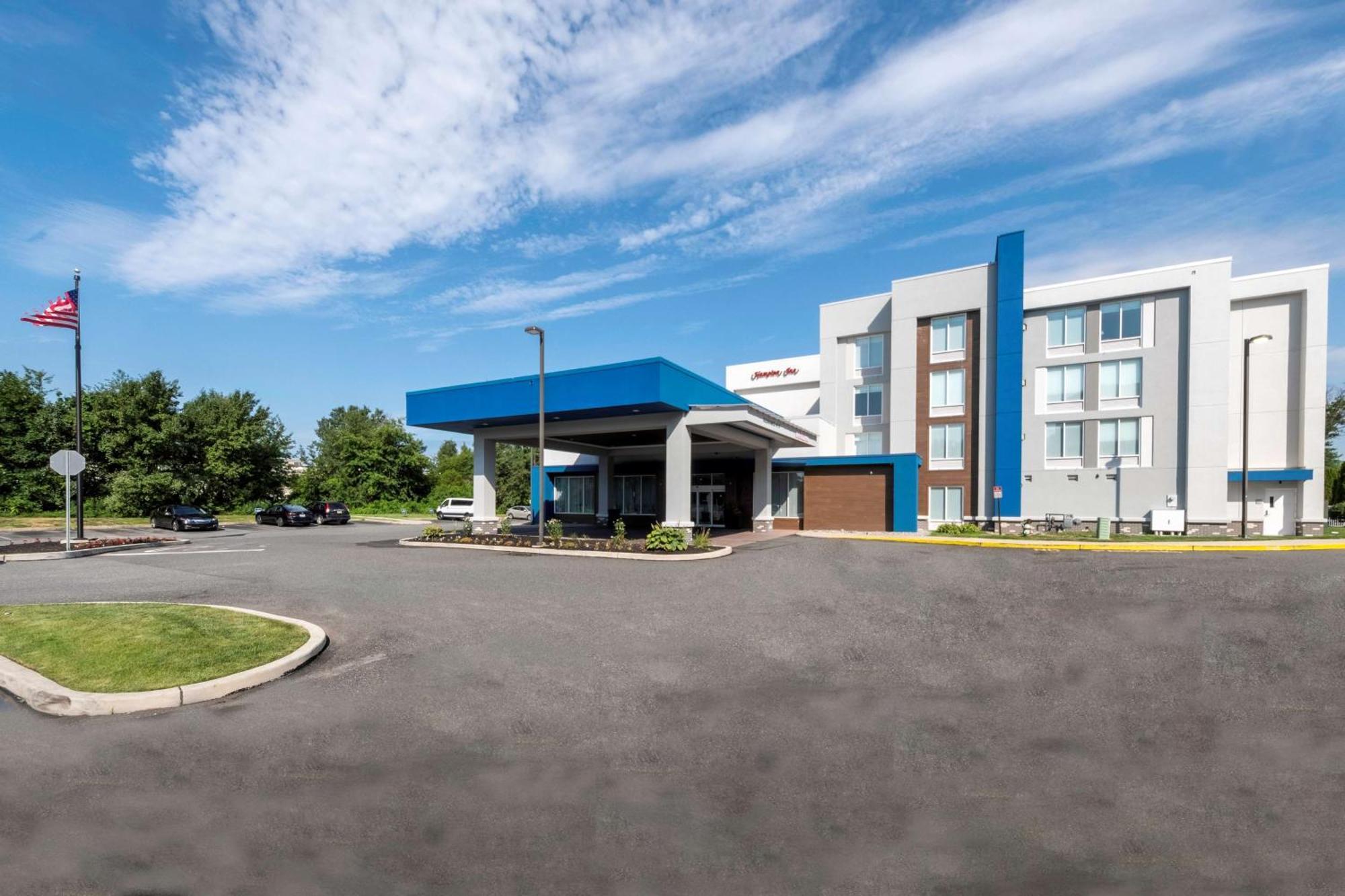 Hampton Inn Swedesboro Philadelphia Exterior foto